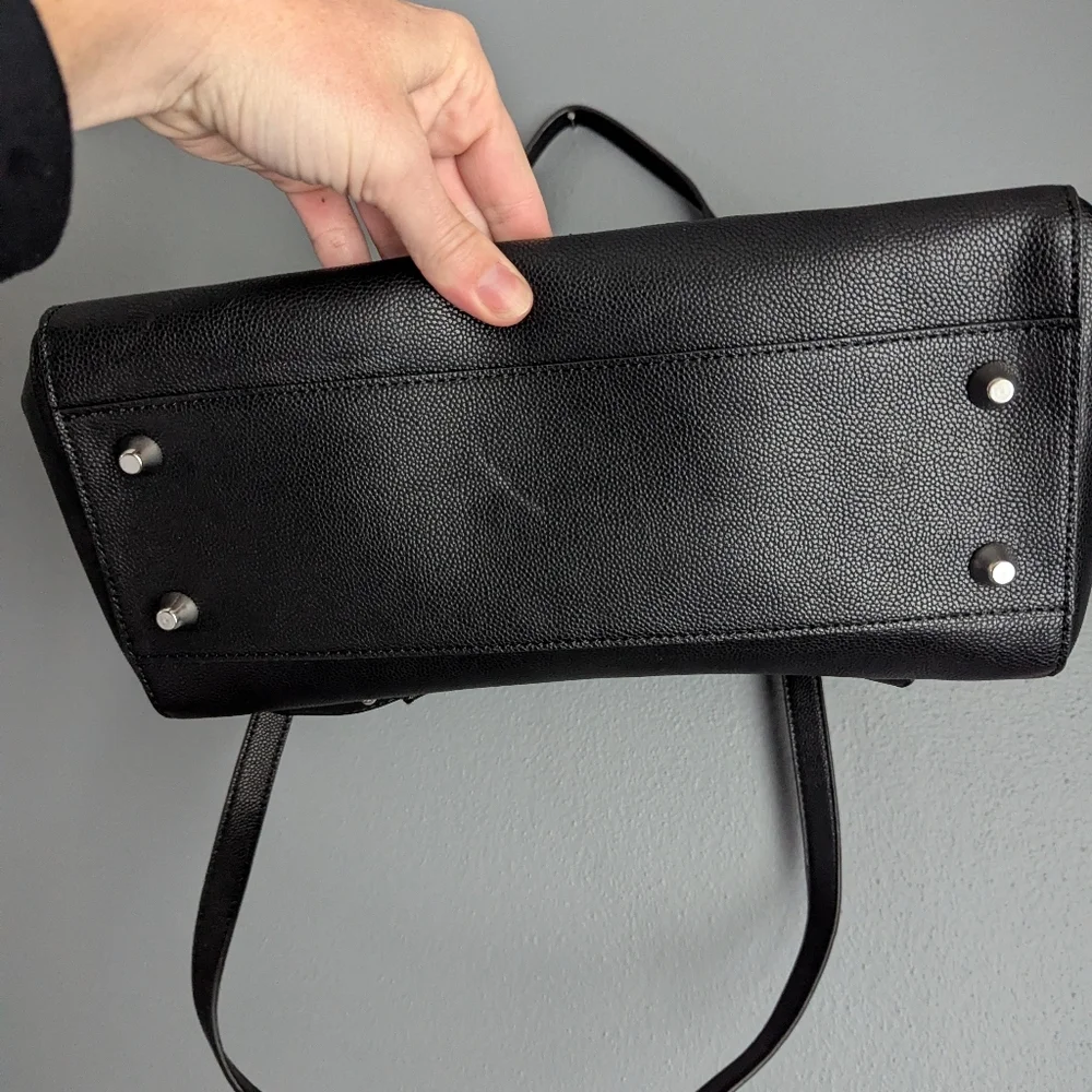 The Honest Company Black Backpack. Adjustable Straps. Diaper Backpack.
